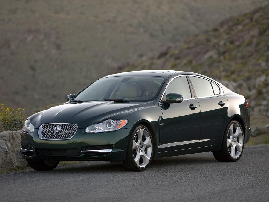  Jaguar XF 2008 года  (US) (фото 13 из 30)